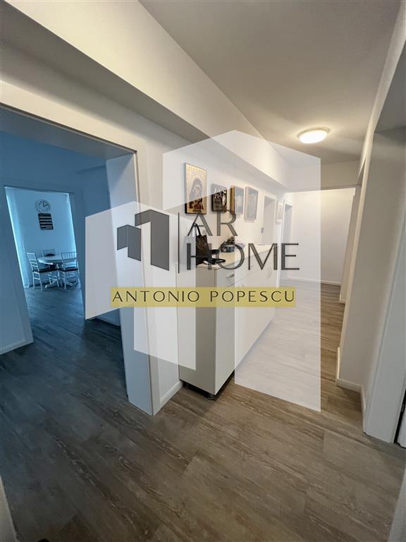 Vanzare apartament 4 camere, 4 bai, Ploiesti, zona Albert