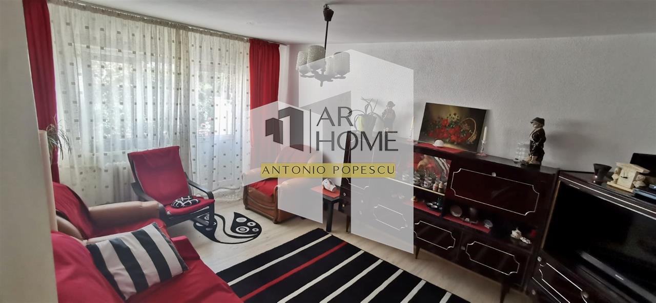 Vanzare apartament 3 camere, cf 1A decomandat, Ploiesti, Republicii