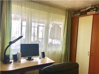 Apartamant 3 camere, semidecomandat,mobilat, zona Nord, Ploiesti