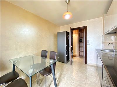 Apartament 2 camere de lux decomandat zona Republicii Ploiesti