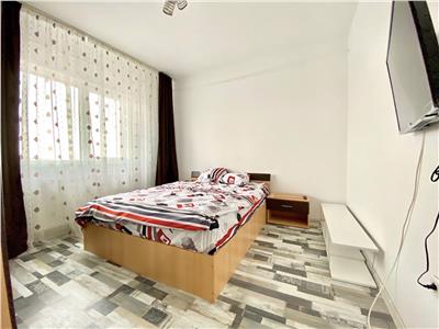 Apartament 2 camere, decomandat, centrala termica, Malu Rosu