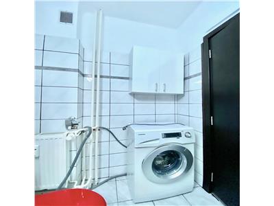 Apartament 2 camere, decomandat, spatios, ultracentral Mc'Donalds