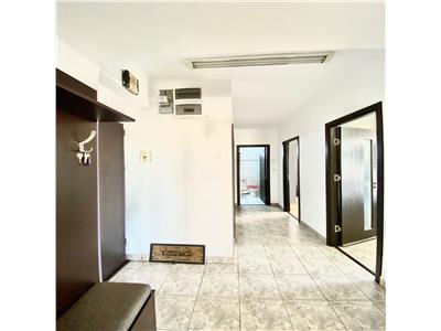 Apartament 2 camere, decomandat, spatios, ultracentral Mc'Donalds