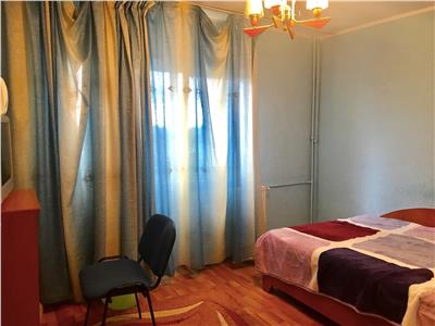 Apartament 2 camere semidecomandat 58 mp Enachita Vacarescu Ploiesti