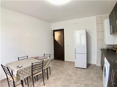 Apartament 3 camere 100 mp, in vila, curte proprie, zona AFI Palace