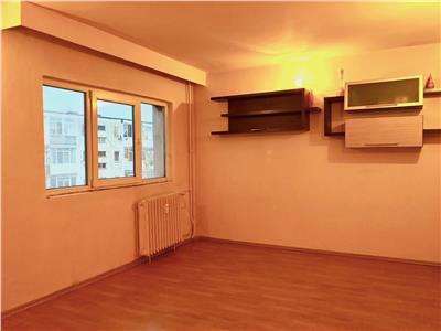 Apartament 3 camere, 2 gr. sanitare, Malu Rosu stradal, Ploiesti