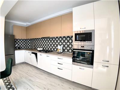 Apartament 3 camere, de lux, curte, prima inchiriere, Albert, Ploiesti