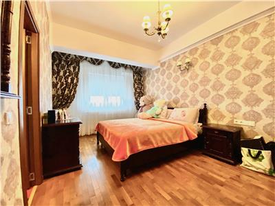 Apartament 3 camere, decomandat, 100 mp, zona Republicii, Ploiesti