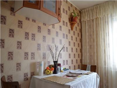 Apartament 3 camere, cf. 1A, decomandat, 90 mp, Cantacuzino, Ploiesti