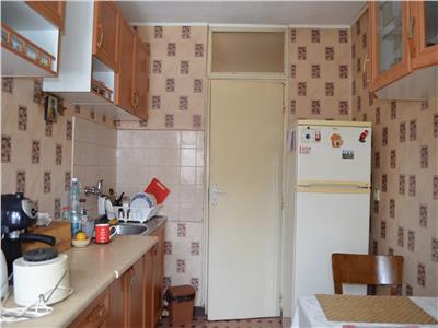 Apartament 3 camere, cf. 1A, decomandat, 90 mp, Cantacuzino, Ploiesti