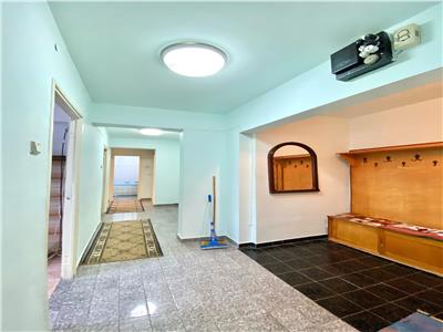 Apartament 3 camere decomandat centrala termica Cantacuzino Ploiesti