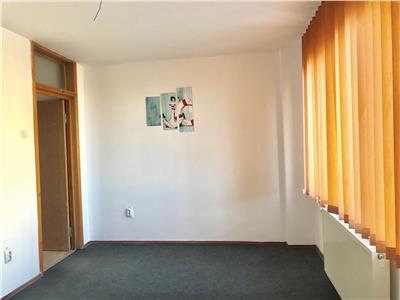 Apartament 3 camere, nemobilat, 90 mp utili, ultracentral, Ploiesti