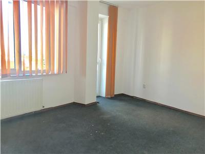 Apartament 3 camere, nemobilat, 90 mp utili, ultracentral, Ploiesti