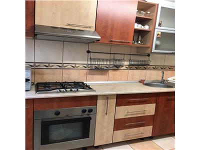 Apartament 3 camere, spatios, 2 gr. sanitare, Malu Rosu, Ploiesti