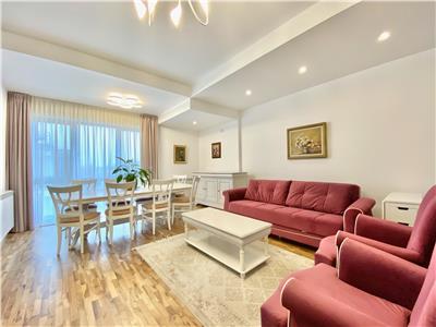 Apartament de lux 2 camere 2 bai parcare subterana central Ploiesti