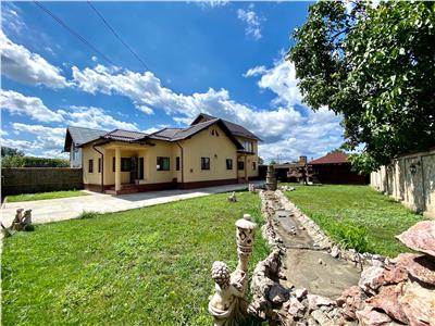 Casa renovata, S+P+E1, 1000 mp teren, la 15 minute fata de Ploiesti