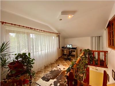 Casa P+1E si anexe, 2600 mp teren, Poienarii Burchi, Prahova