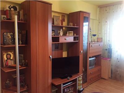 De vanzare apartament 2 camere, decomandat, zona Republicii, Ploiesti