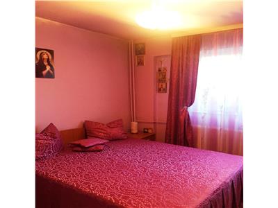 De vanzare apartament 2 camere, decomandat, zona Republicii, Ploiesti