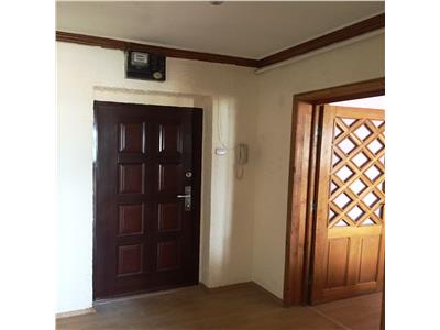 De vanzare apartament 3 camere, decomandat, Gheorghe Doja, Ploiesti