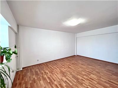 Apartament 2 camere, spatios, partial mobilat, ultracentral, Ploiesti