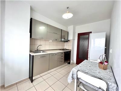 Apartament 2 camere, spatios, partial mobilat, ultracentral, Ploiesti