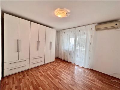 Apartament 2 camere, spatios, partial mobilat, ultracentral, Ploiesti