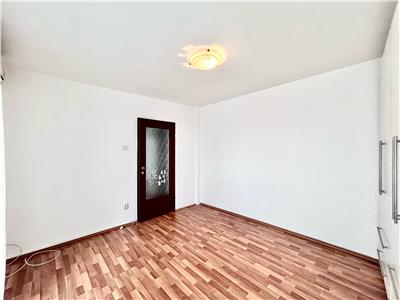 Apartament 2 camere, spatios, partial mobilat, ultracentral, Ploiesti