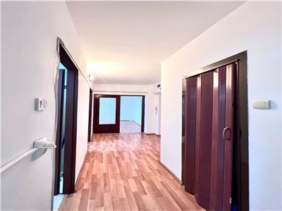 Apartament 2 camere, spatios, partial mobilat, ultracentral, Ploiesti