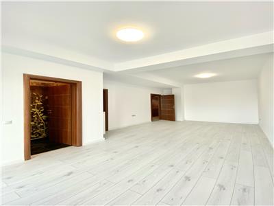 Apartament 3 camere de lux 126 mpu bloc nou Albert Ploiesti