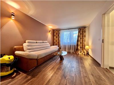 Studio 2 camere renovat complet, zona Vest, Ploiesti