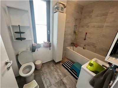 Vanzare apartament 4 camere, 4 bai, Ploiesti, zona Albert