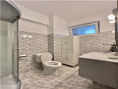 Apartament 3 camere de lux, centrala termica, parcare, 9 Mai Ploiesti