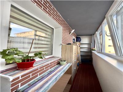 Apartament 3 camere de lux, centrala termica, parcare, 9 Mai Ploiesti