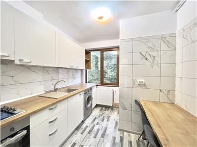 Apartament 2 camere renovat, centrala termica, Republicii Ploiesti