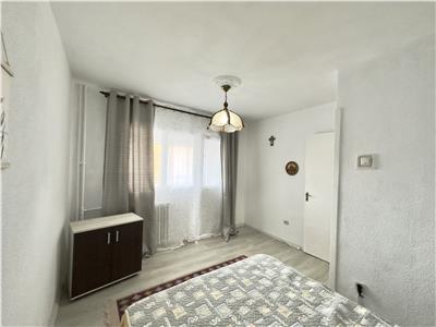 Apartament 2 camere, decomandat, zona Republicii Caraiman, Ploiesti