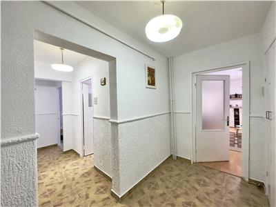 Apartament 2 camere, decomandat, zona Republicii Caraiman, Ploiesti