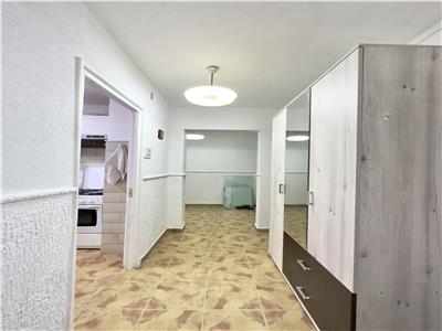 Apartament 2 camere, decomandat, zona Republicii Caraiman, Ploiesti