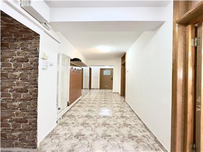 Apartament 3 camere, centrala termica, zona ultracentrala, Ploiesti