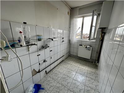 Vanzare apartament 2 camere, confort 2, Ploiesti, zona Mihai Bravu