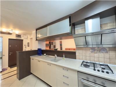 Apartament 3 camere, centrala termica, zona ultracentral, Ploiesti