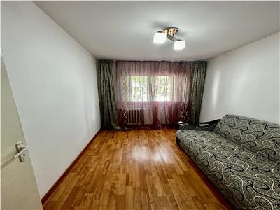 Vanzare apartament 3 camere, confort 2, Ploiesti, zona Cosminele