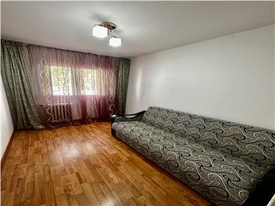 Vanzare apartament 3 camere, confort 2, Ploiesti, zona Cosminele