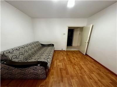 Vanzare apartament 3 camere, confort 2, Ploiesti, zona Cosminele