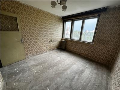 Vanzare apartament 3 camere, in Ploiesti, ultracentral