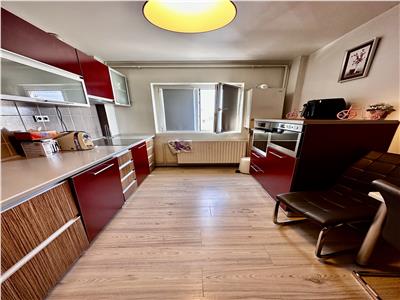 Vanzare apartament 2 camere, centrala proprie, Ploiesti, Cantacuzino