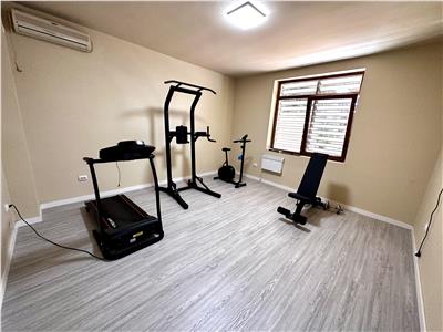 Vanzare apartament 4 camere, decomandat, in Ploiesti, Sala Sporturilor