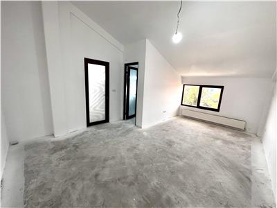 Vanzare apartament 4 camere, decomandat, in Ploiesti, Sala Sporturilor