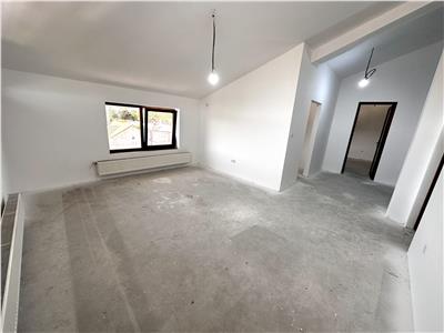 Vanzare apartament 4 camere, decomandat, in Ploiesti, Sala Sporturilor