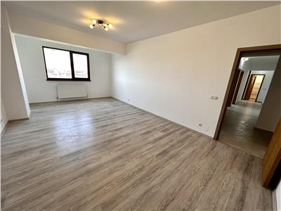 Vanzare apartament 3 camere, bloc 2010, Ploiesti, zona Centrala